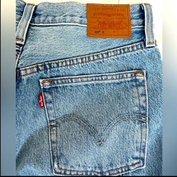 Levi’s 501 Jeans - Picture 5 of 7